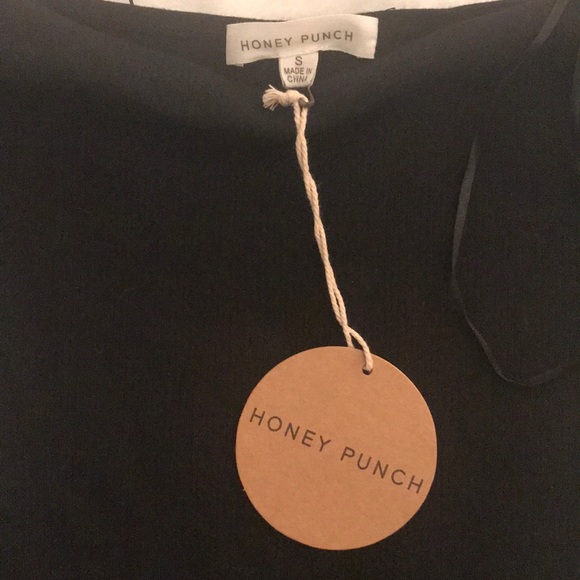 Black Off the shoulder bodycon dress NWT - Picture 8 of 8